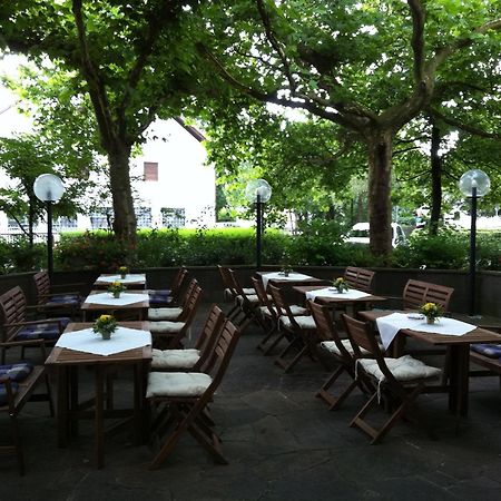 Stern Hotel Soller Ismaning Exteriör bild